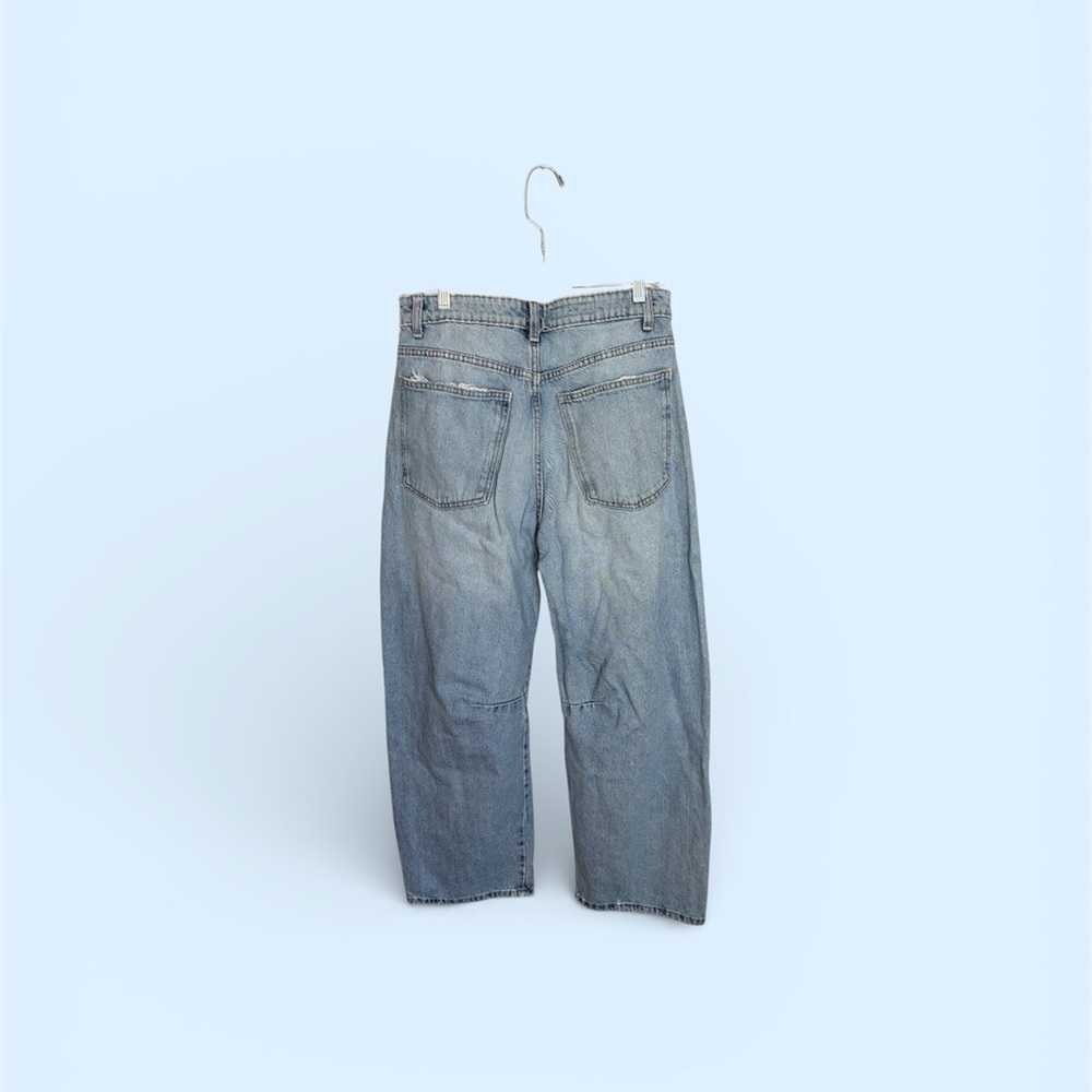 Zara Women’s Light Blue Barrel Jeans - Picture 2 of 5